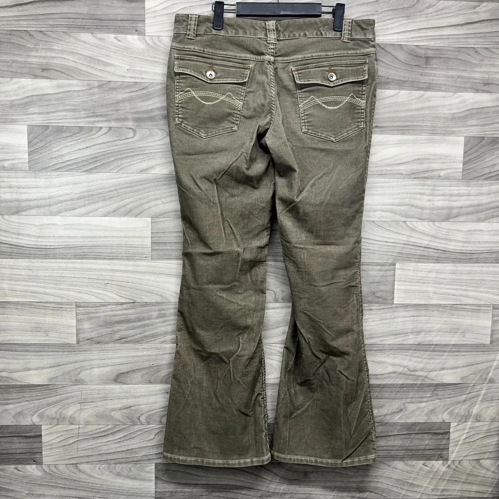 Mossimo Corduroy Pants Womens Size 13 Green Flare Leg Five Pocket Stretch Preppy